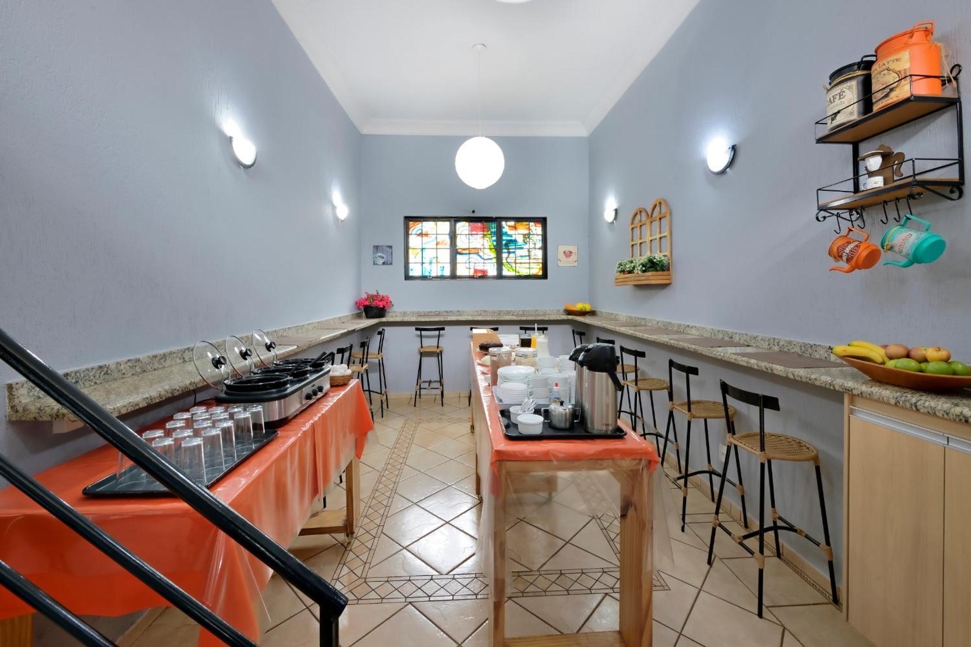 Hotel & Hostel Ribeirao リベイラン・プレト エクステリア 写真