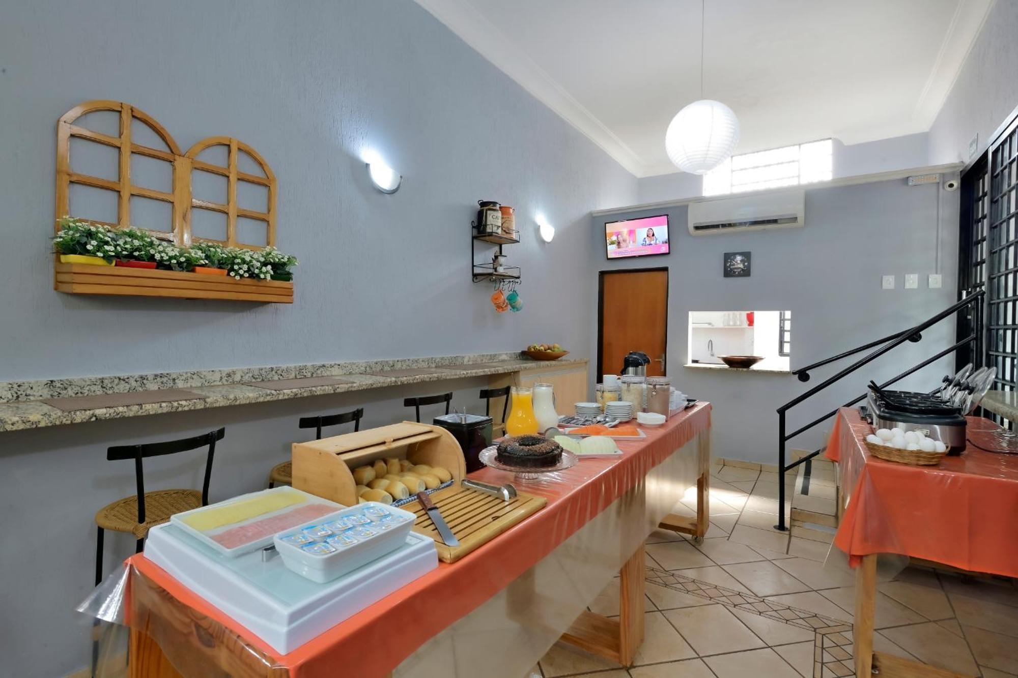 Hotel & Hostel Ribeirao リベイラン・プレト エクステリア 写真