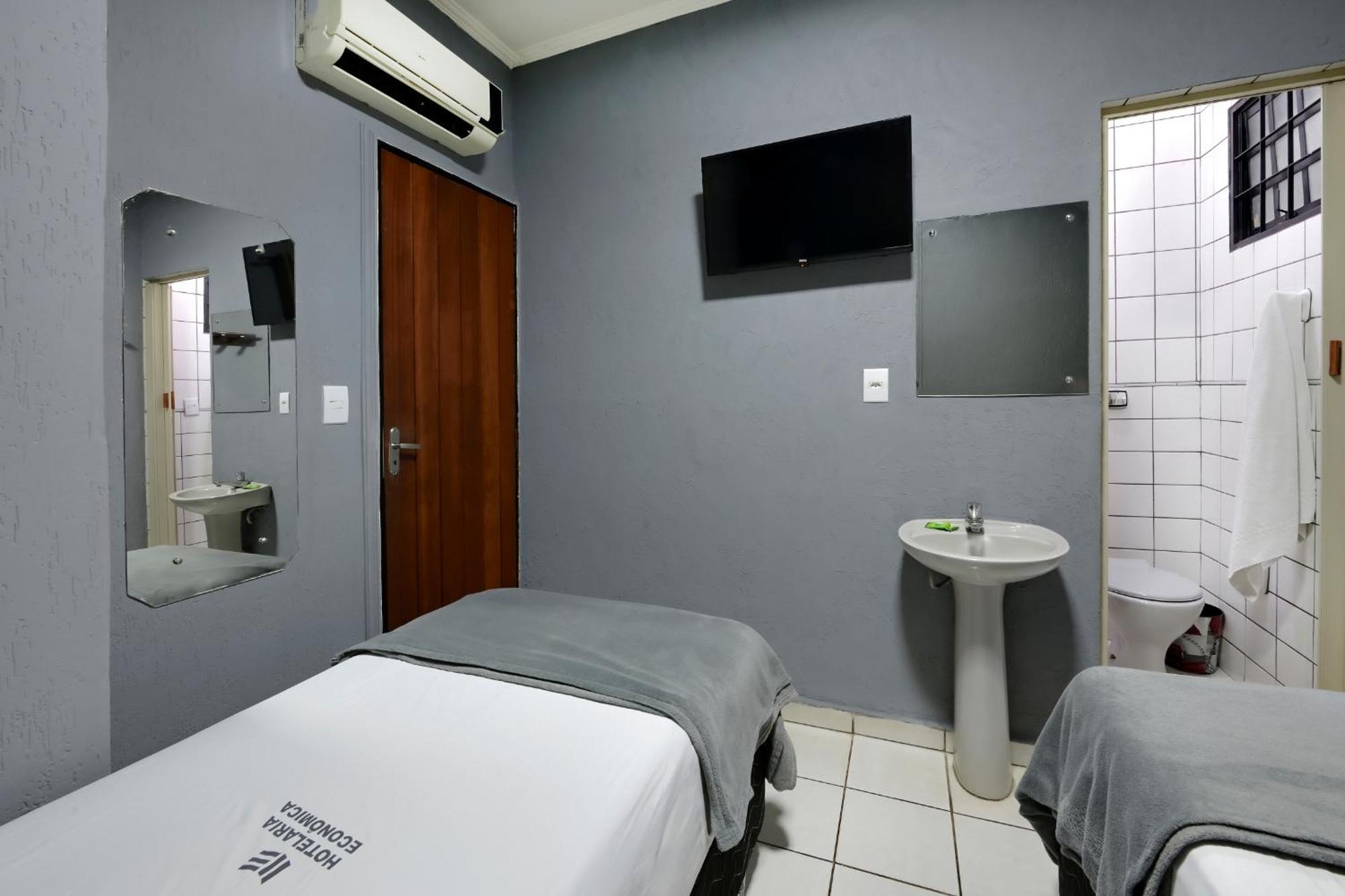 Hotel & Hostel Ribeirao リベイラン・プレト エクステリア 写真